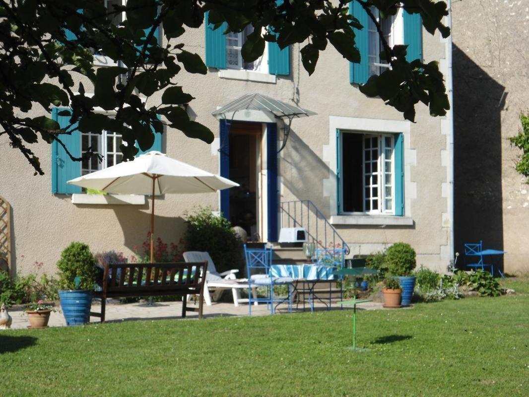 La Maison Bleue Arquian Экстерьер фото