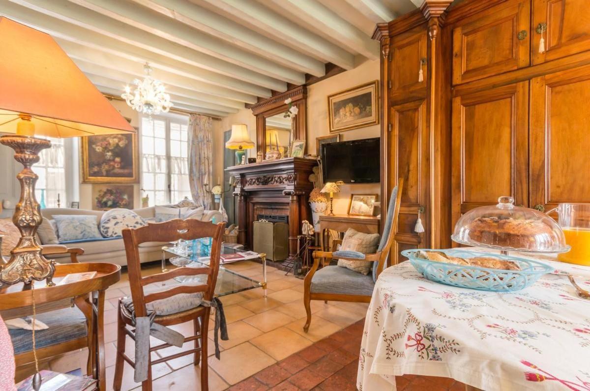 La Maison Bleue Arquian Экстерьер фото