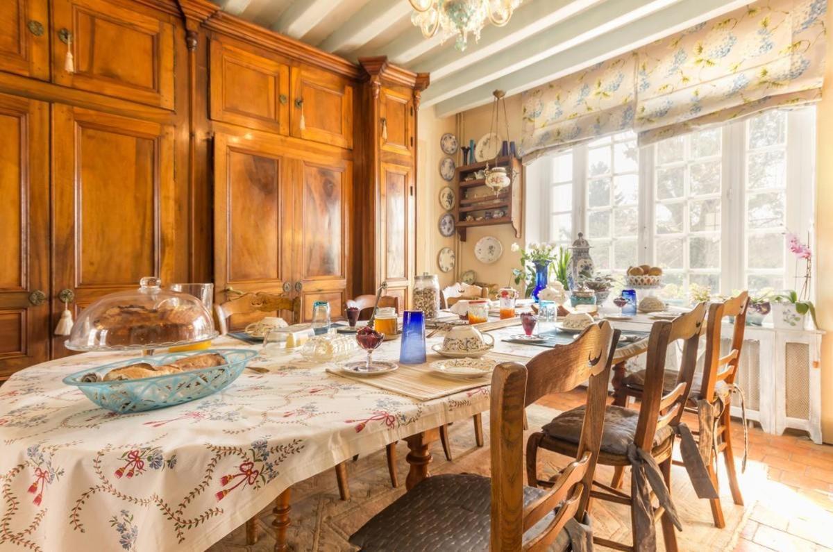 La Maison Bleue Arquian Экстерьер фото