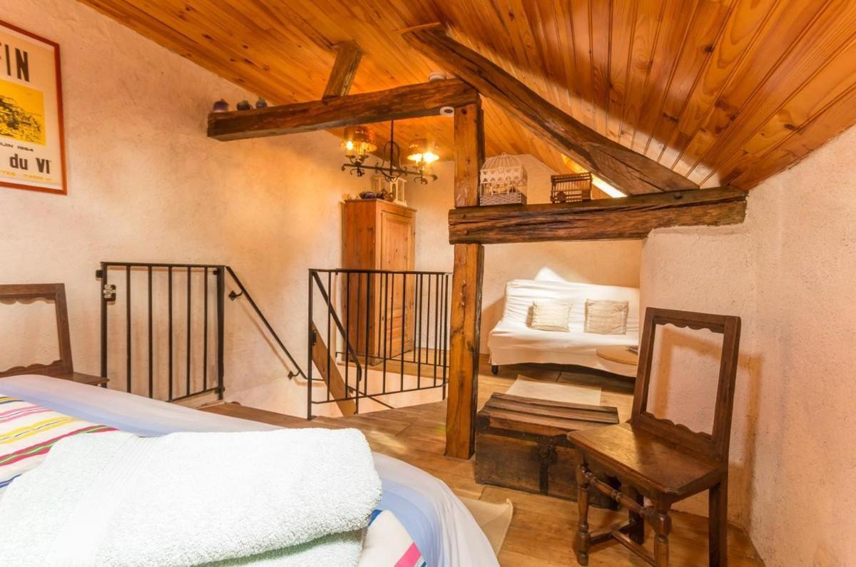 La Maison Bleue Arquian Экстерьер фото